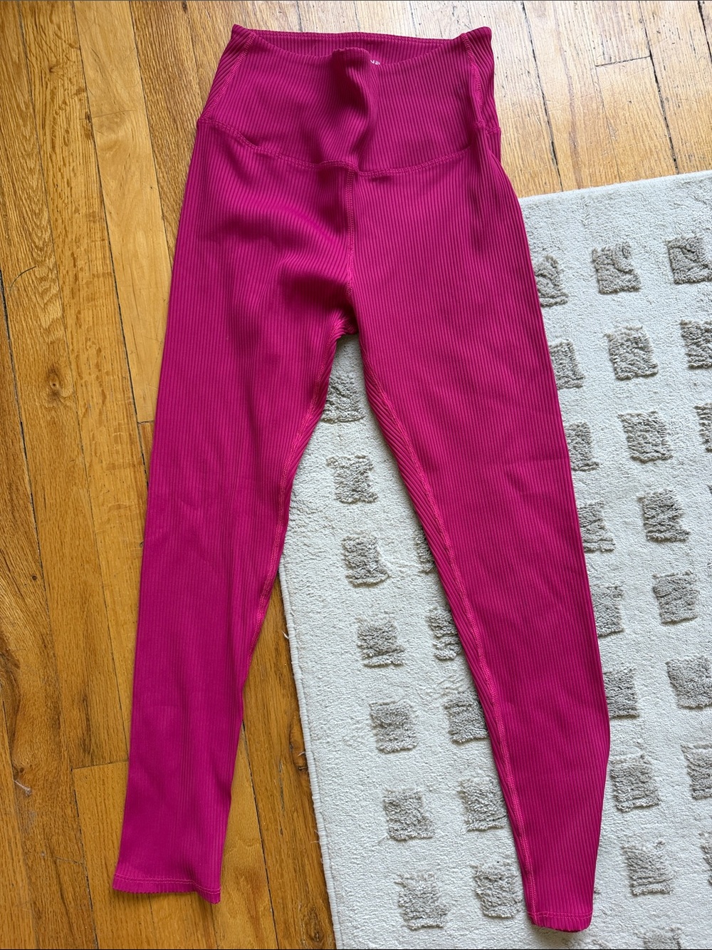 Carbon 38 High-Waist Ribbed Leggings in Deep Pink